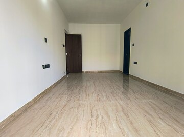 Room in 2 BHK Apartment at VTP Beaumonde, Kharadi – for Rent