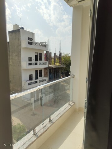 Balcony in 1 RK Apartment at Sector 45 – for Rent
