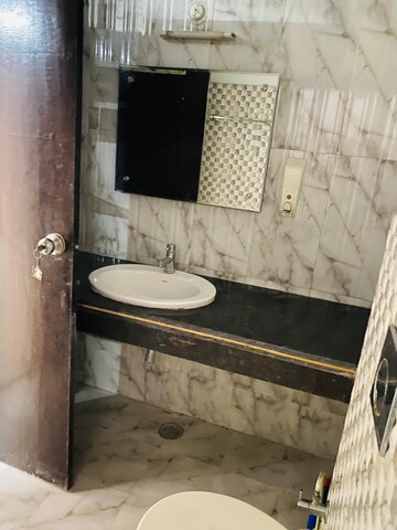 Bathroom in 3.5 BHK Apartment at Sai Gardens Sarjapur Road, Sarjapur Road – for Sale
