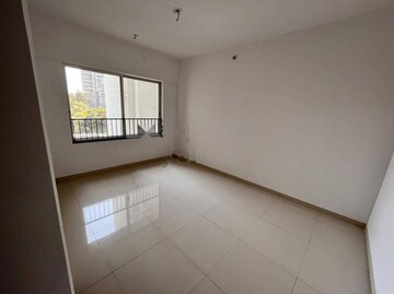 Room in 3 BHK Apartment at Godrej Elements, Hinjewadi – for Rent