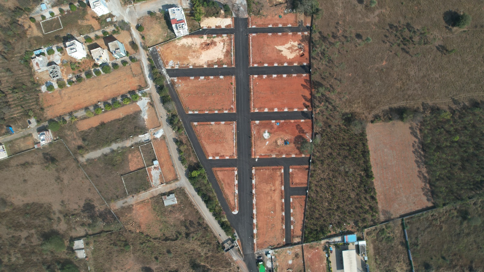 Plot For Sale in Bj Property Chandapura