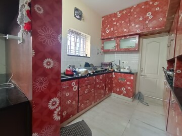 Bedroom in 2 BHK Apartment at Kondapur – for Rent