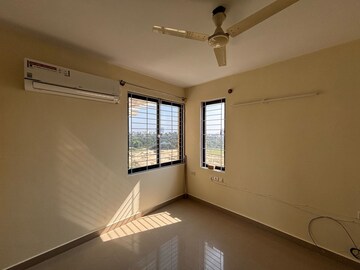 Room in 3 BHK Apartment at Provident Harmony, Thanisandra Main Road – for Sale