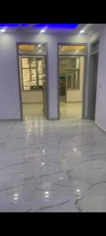 3 BHK + Servant Room 1100 Sq.Ft. Builder Floor in Builder Floor 