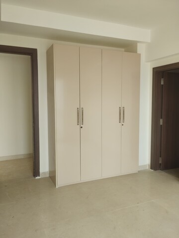 Room in 3 BHK Apartment at ATS Kocoon, Sector 109 – for Rent