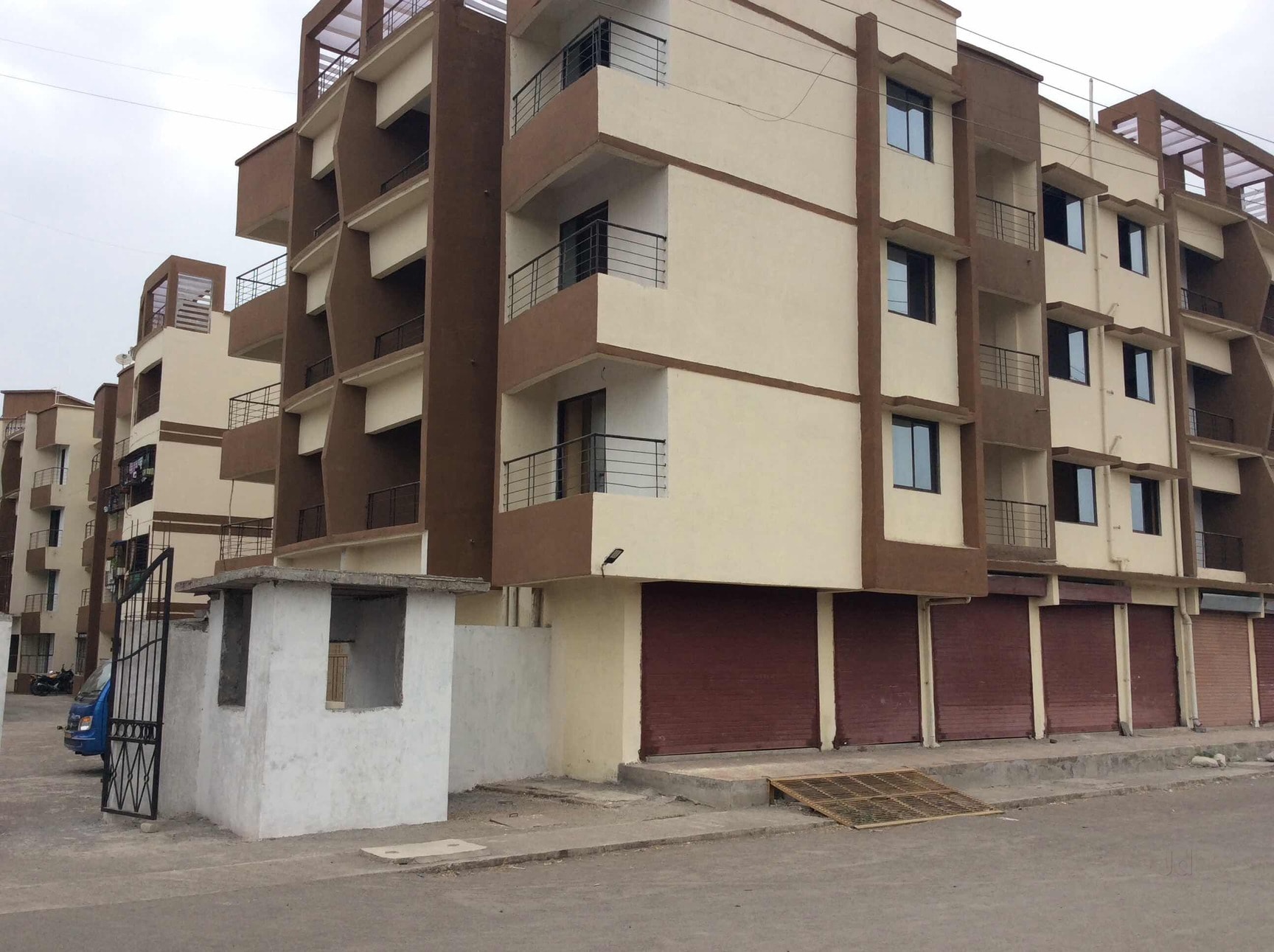 1 BHK + Extra Room Apartment For Sale in Atharava Apeksha 