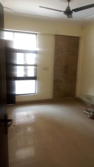 3 BHK Apartment For Sale in Sector 8