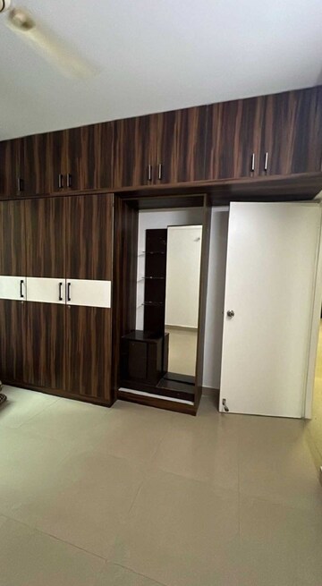 Room in 3 BHK Apartment at Provident Harmony, Thanisandra Main Road – for Rent