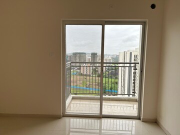 Room in 2 BHK Apartment at Godrej Nurture Pune, Mamurdi – for Rent