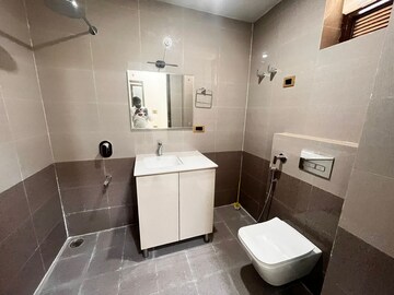Bathroom in 3 BHK Independent House at Gomti Nagar – for Rent
