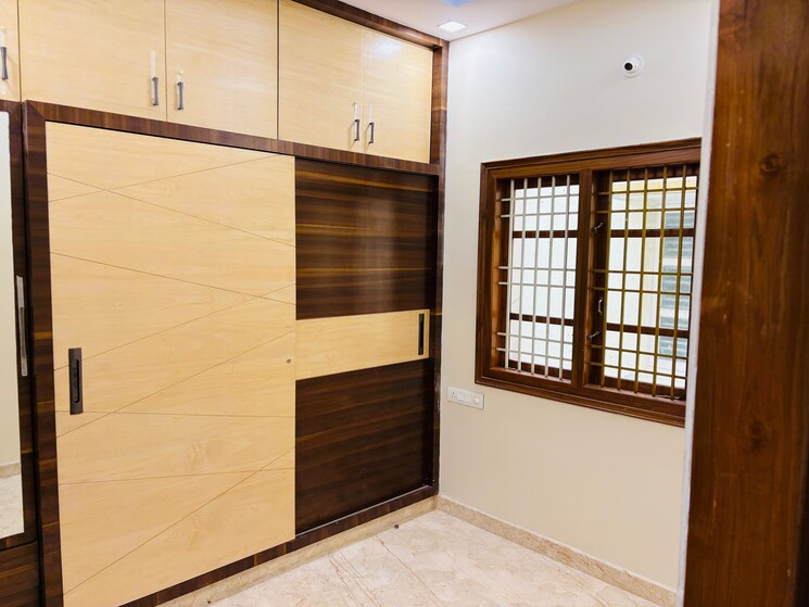 Room, annapurneshwari nagar 5 Bedroom 5200 Sq.Ft. Independent House In Annapurneshwari Nagar Bangalore 8346155