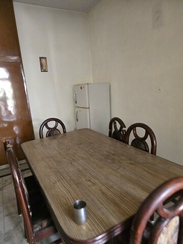 Living Room in 3 BHK Independent House at Mansarovar – for Rent