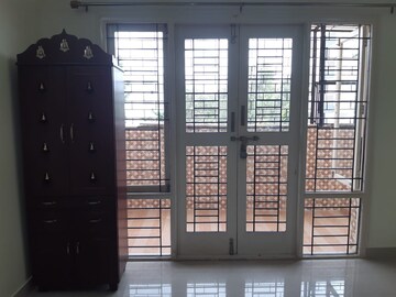 Room in 3 BHK Apartment at Classic Hallmark, Marathahalli – for Rent