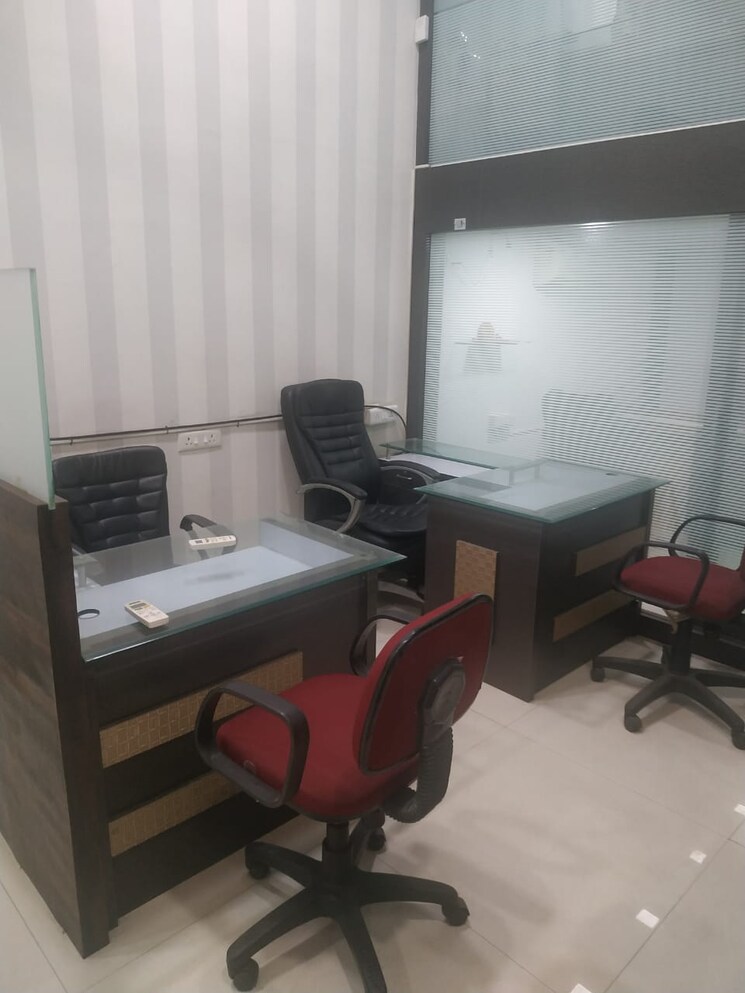 Terrace, satra-plaza Commercial Office Space 750 Sq.Ft. In Vashi Sector 19d Navi Mumbai 8346174