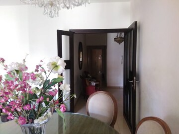 2 BHK Apartment For Rent in Mota Mahal Apartment, Andheri West