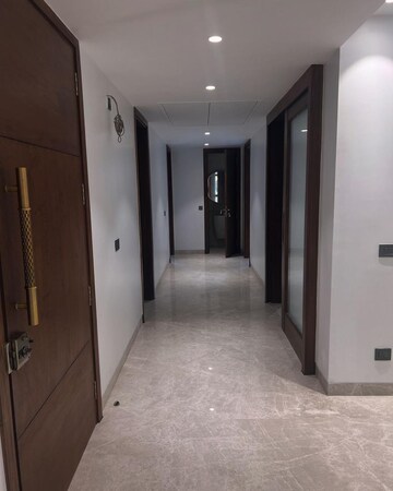 Building Lobby in 6+ BHK Independent House at Lajpat Nagar 4 – for Sale