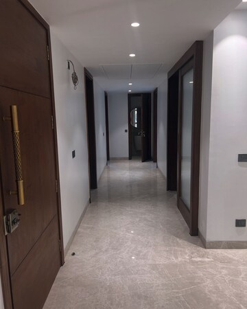 Building Lobby in 6+ BHK Independent House at Lajpat Nagar 4 – for Sale
