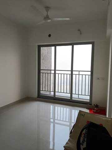 2 BHK Apartment For Rent in Dosti West County, Balkum Pada