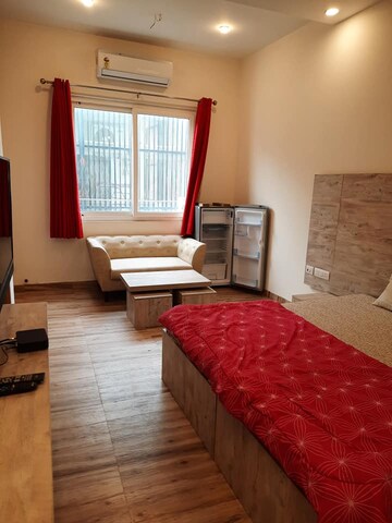 Bedroom in 1 RK Apartment at Bhai Randhir Singh Nagar – for Rent