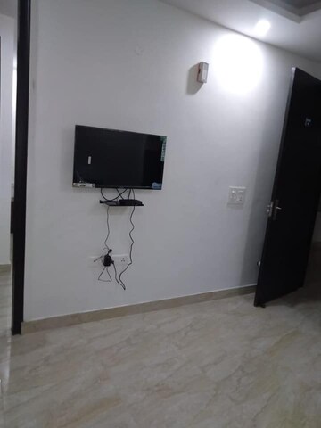 Room in 1 RK Apartment at Model Town – for Rent