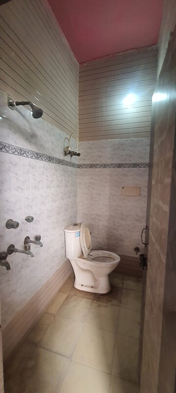 Bathroom in 2.5 BHK Independent House at Sector 8 – for Rent