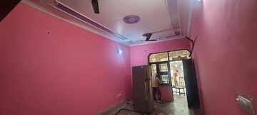 Room in 2.5 BHK Independent House at Sector 8 – for Rent