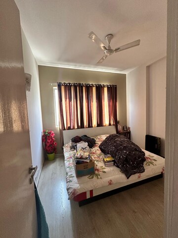 Bedroom in 2 BHK Apartment at Ireo Skyon, Sector 60 – for Rent