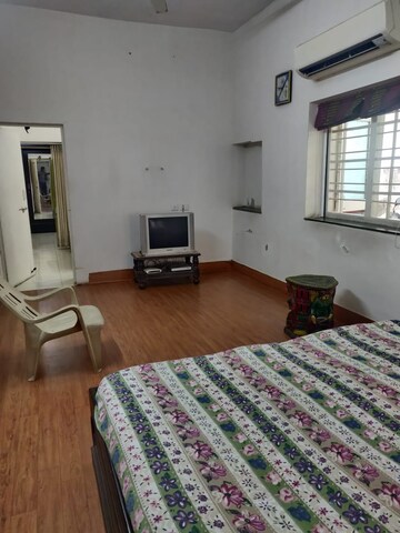 Living Room in 6 BHK Villa at Navrangpura – for Rent