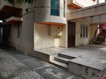 Kitchen in 6 BHK Villa at Navrangpura – for Rent