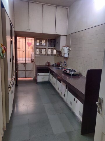 Kitchen in 6 BHK Villa at Navrangpura – for Rent