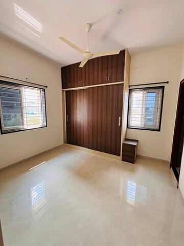 Room in 2 BHK Apartment at Kondapur – for Rent