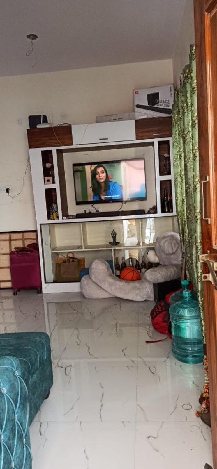  Parking, sri-nilayam-manikonda 2 Bedroom 5400 Sq.Ft. Apartment In Manikonda Hyderabad 8346405