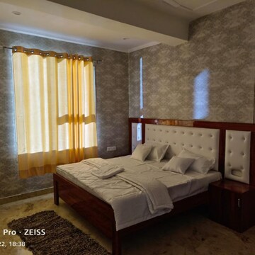 Living Room in 4 BHK Villa at Sector 39 – for Sale