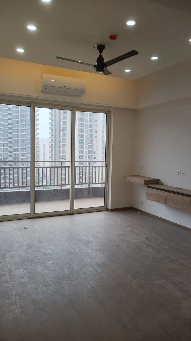 Room, ramada-aalayas 2 Bedroom 600 Sq.Ft. Apartment In Sector 102 Gurgaon 8346424