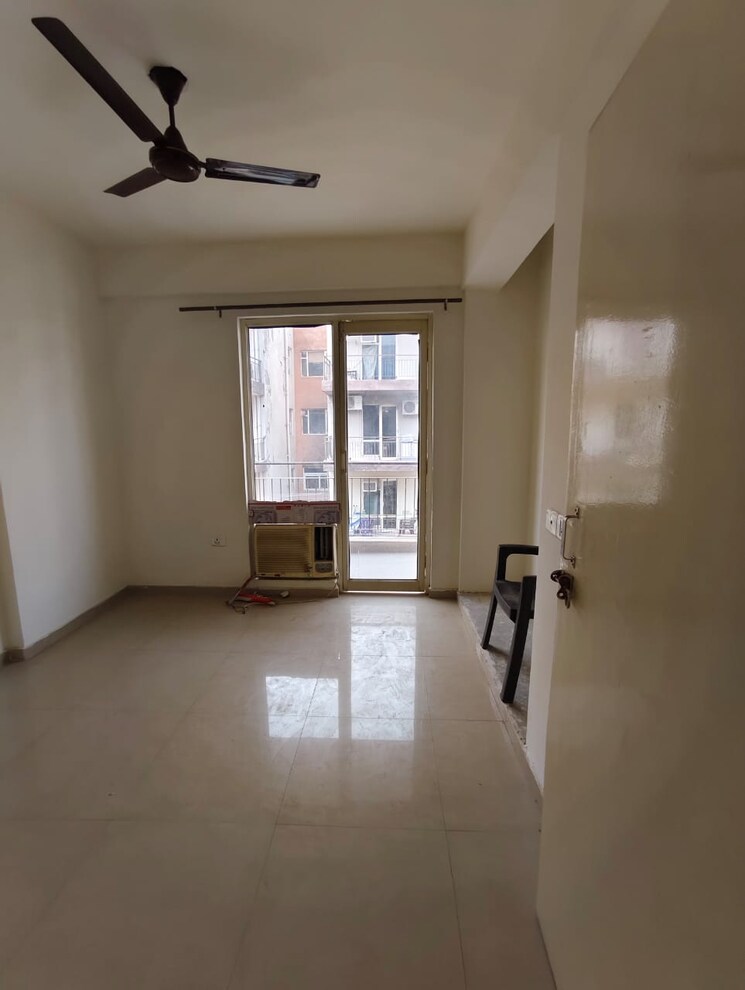 Room, ramada-aalayas 2 Bedroom 600 Sq.Ft. Apartment In Sector 102 Gurgaon 8346424