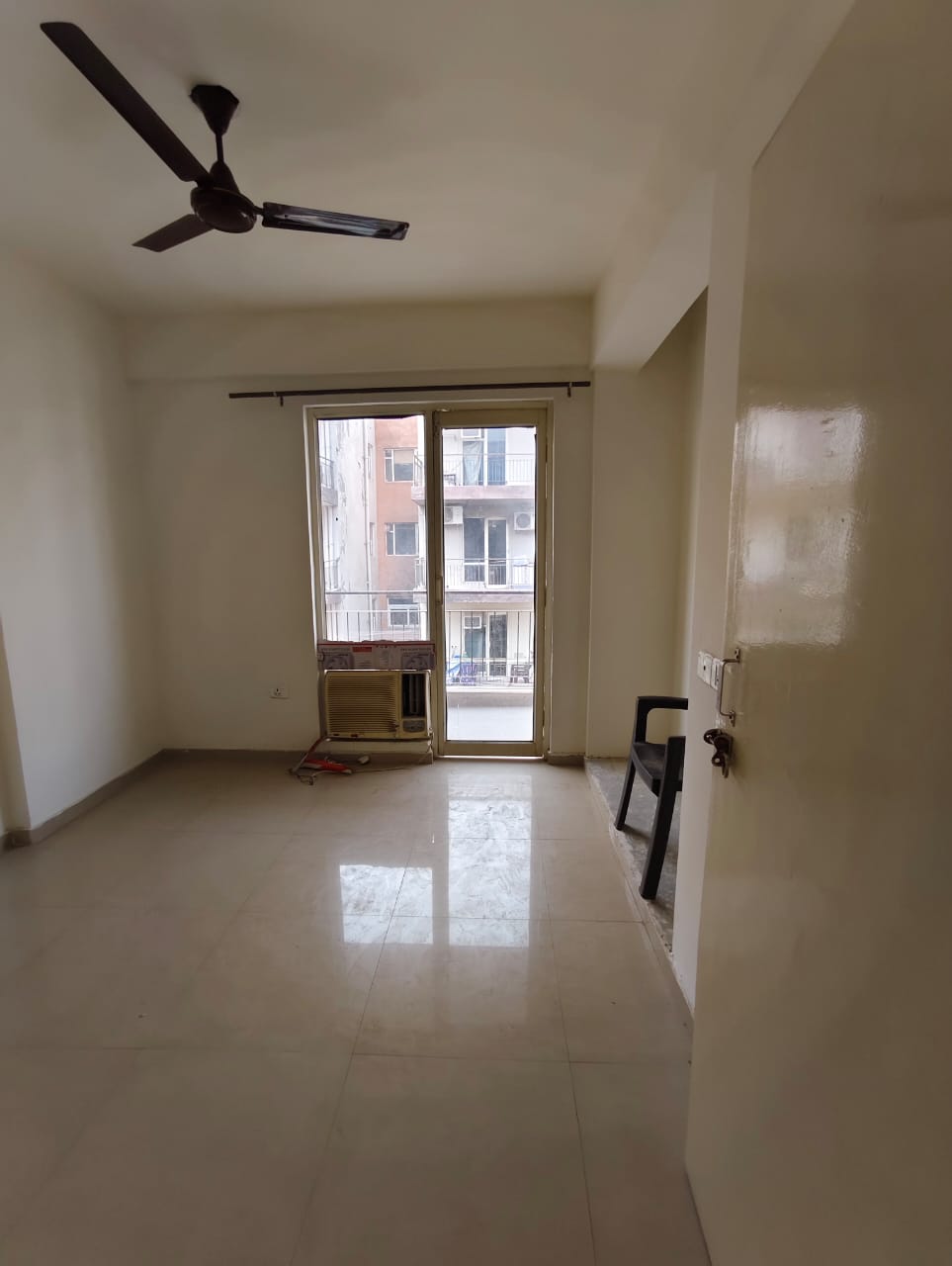 1 BHK + Study Room 402 Sq.Ft. Apartment in ROF Aalayas