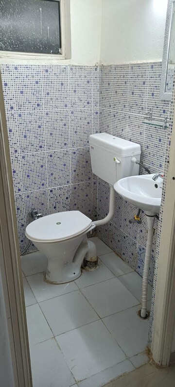 Bathroom in 3 BHK Apartment at ROF Aalayas, Sector 102 – for Rent