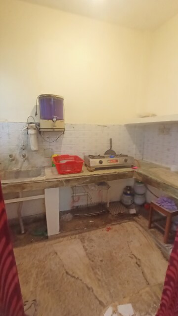 Kitchen in 2 BHK Builder Floor at Malviya Nagar – for Rent