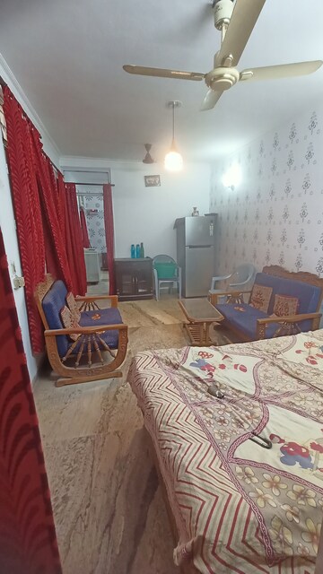 Bedroom in 2 BHK Builder Floor at Malviya Nagar – for Rent
