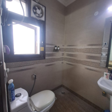 Bathroom in 2 BHK Builder Floor at Malviya Nagar – for Rent