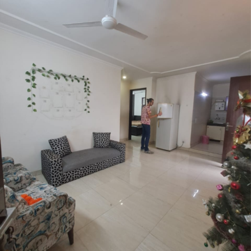 Living Room in 2 BHK Builder Floor at Malviya Nagar – for Rent