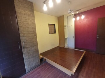 Room in 2.5 BHK Apartment at Chaurang Prabha, Chembur – for Rent