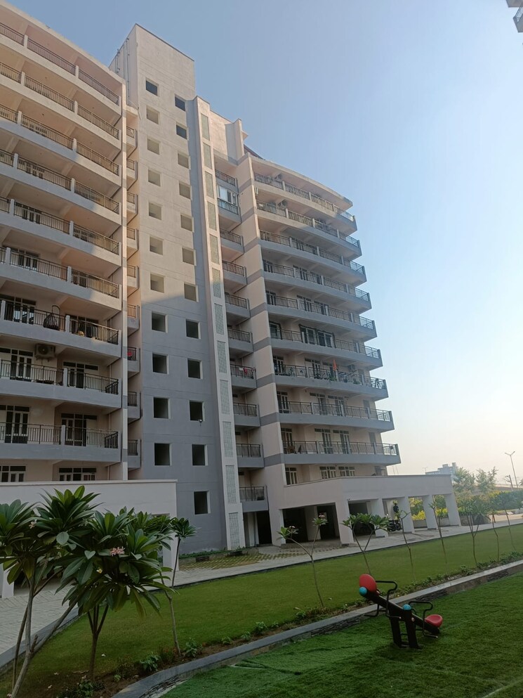Exterior View, sidhartha-diplomats-golf-link 3 Bedroom 746 Sq.Ft. Apartment In Sector 110 Gurgaon 8346507