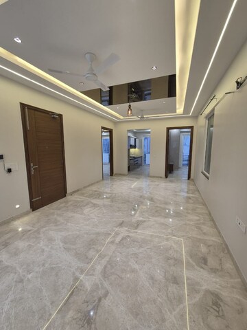3 BHK Builder Floor For Rent in Sector 57