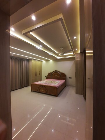 3 BHK Builder Floor For Rent in Sector 57