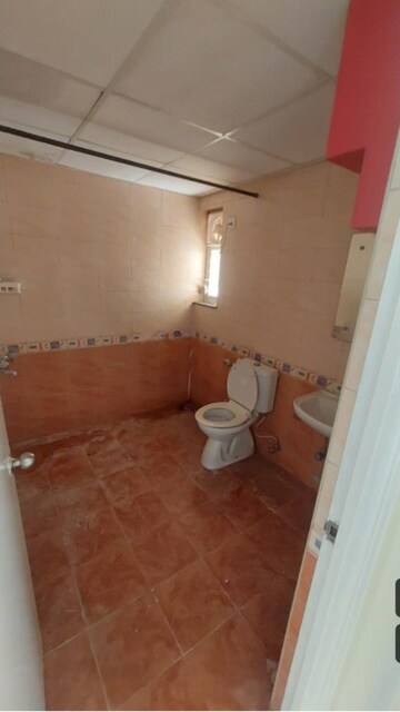 Bathroom in 2 BHK Builder Floor at Hani Tower, Kaval Byrasandra – for Rent