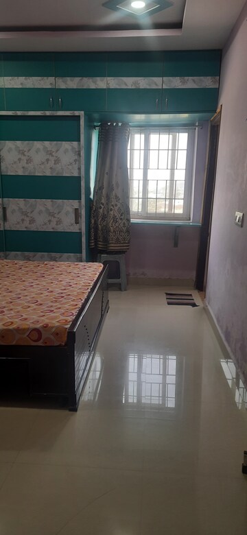 Room in 2 BHK Apartment at Peddapur – for Sale