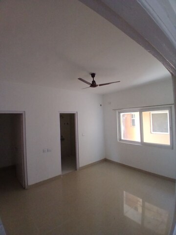 Building Lobby in 3 BHK Apartment at Kursi Road – for Rent