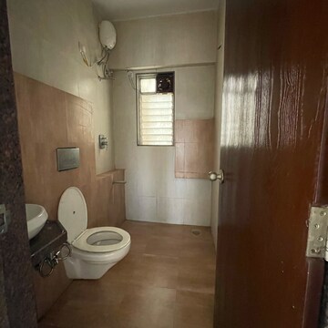 Bathroom in 2 BHK Apartment at Riddhi Garden, Riddhi Gardens – for Rent