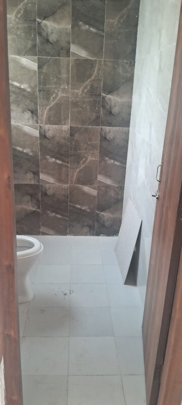 Bathroom in 3 BHK Apartment at Solutrean Caladium, Sector 109 – for Rent